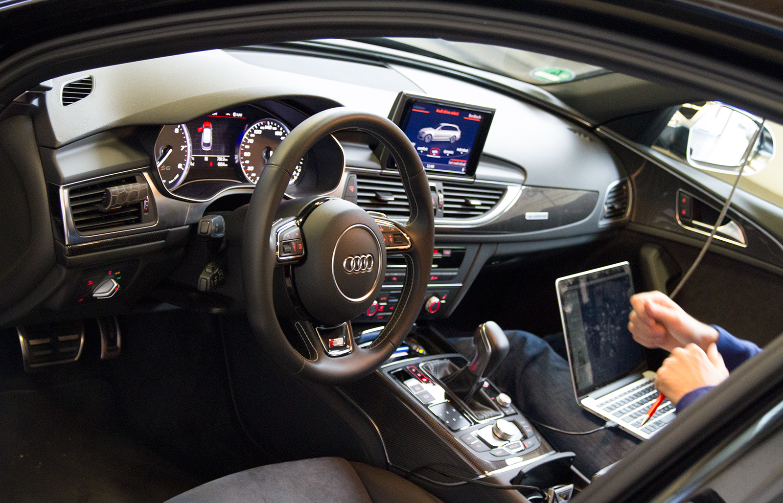Na dyno: Audi S6 C7