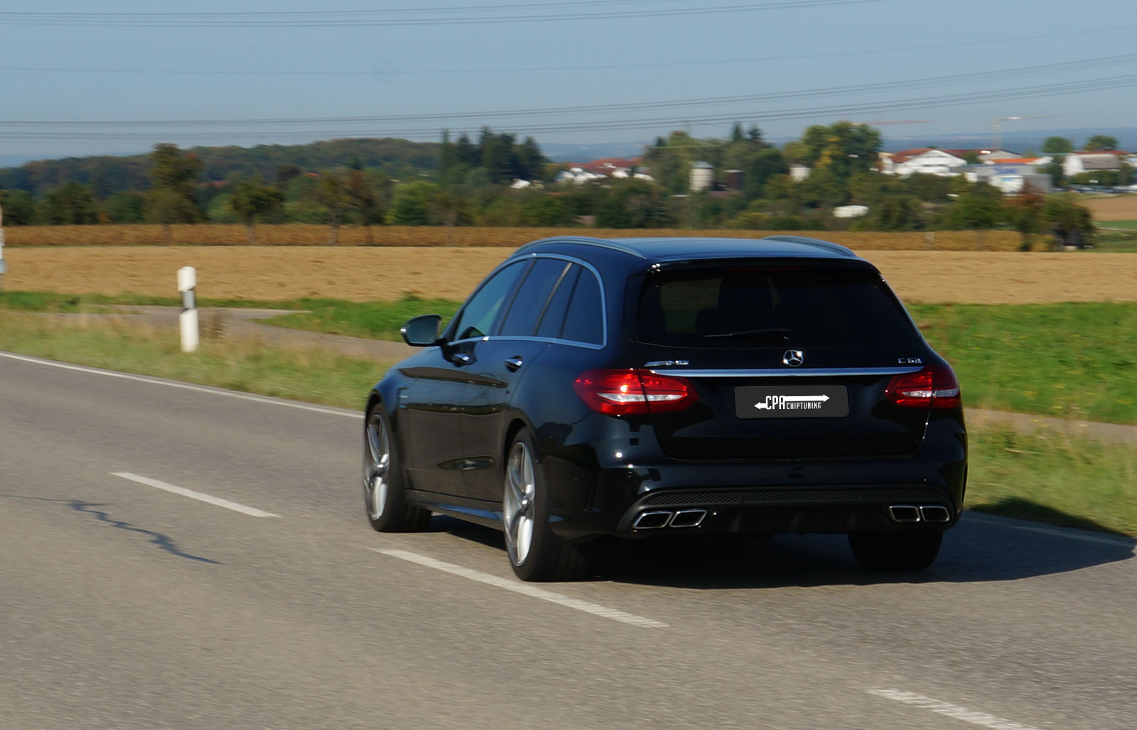 C 63 AMG - výtlak ztracen, získaná energie