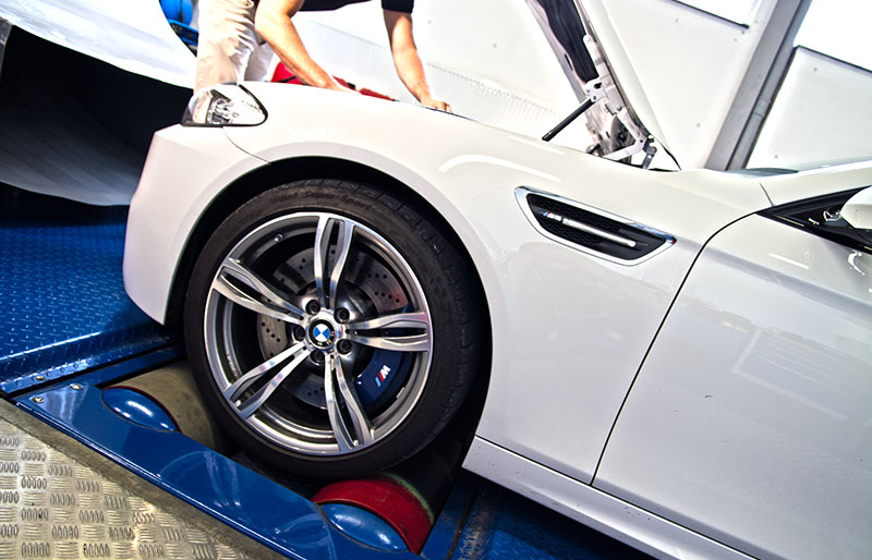 BMW M5 (F10) na dynu