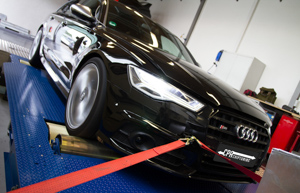 Na dyno: Audi S6 C7