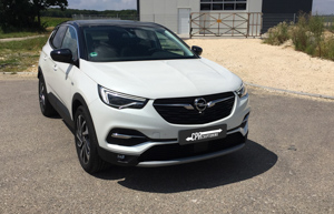 Nafta v Opel Grandland X 2.0 D