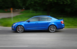 Nová Škoda RS v praktickém jízdním testu