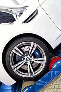 BMW M5 (F10) na dynu
